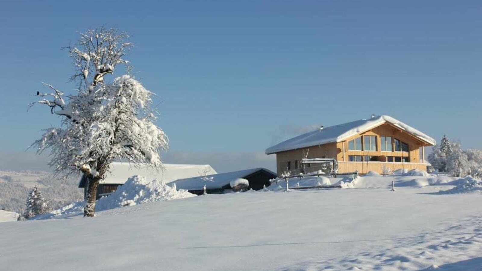 Nahturhof im Winter